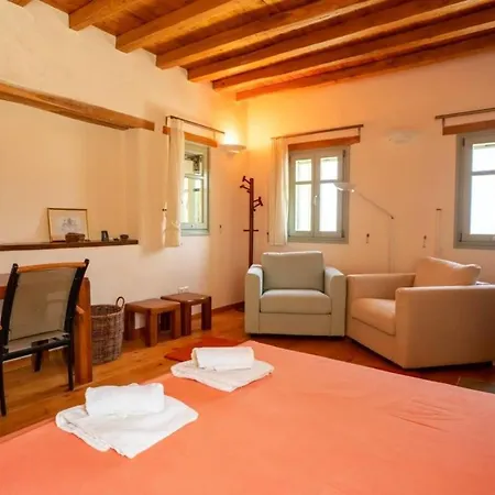 Luxury Jolly In Paros Isterni * Isterni (Paros)